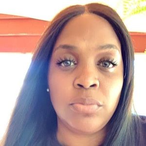 Meet your Posher, Beebe